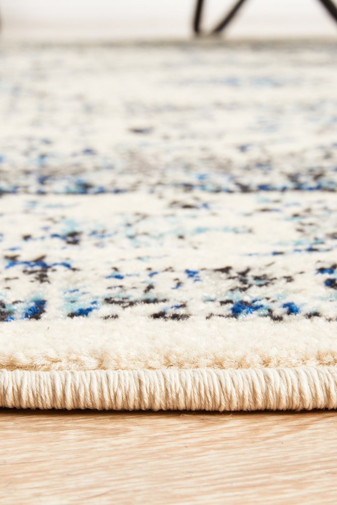 Evoke Round White & Blue Rug