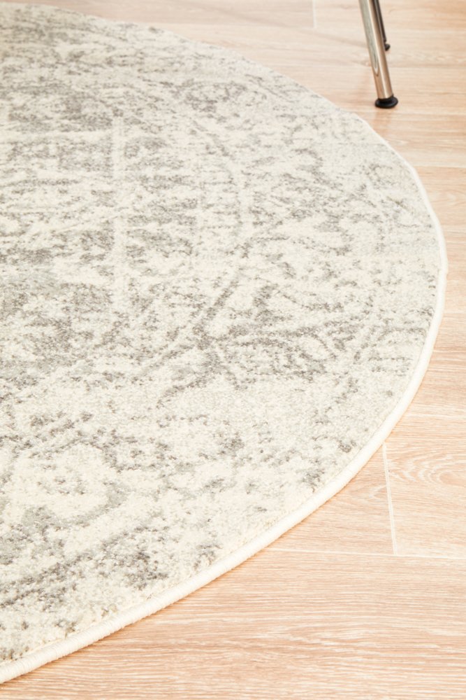 Evoke Round White Silver Rug